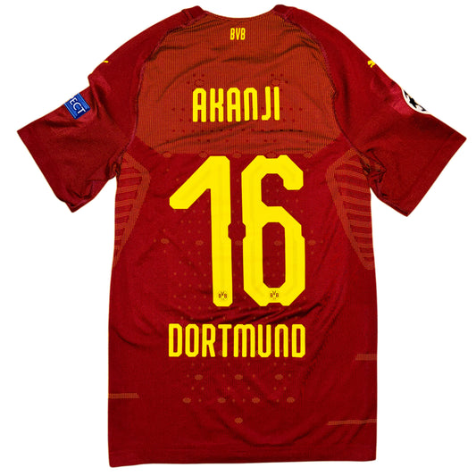 2018/19 Borussia Dortmund Third - Akanji (stock pro) (L)