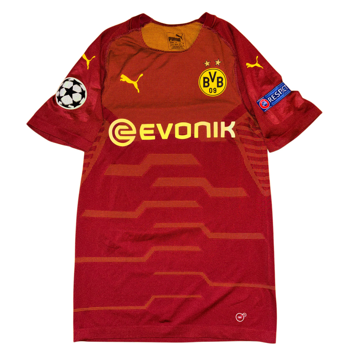 2018/19 Borussia Dortmund Third - Akanji (stock pro) (L)